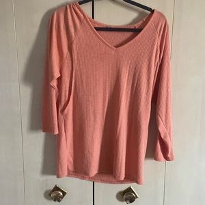 Old navy maternity nursing top